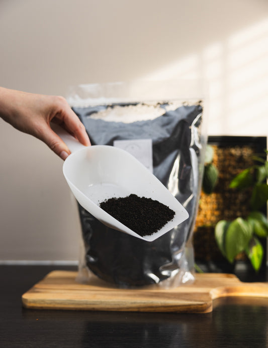 Wormcastings - PLANTS WITH BENEFITS