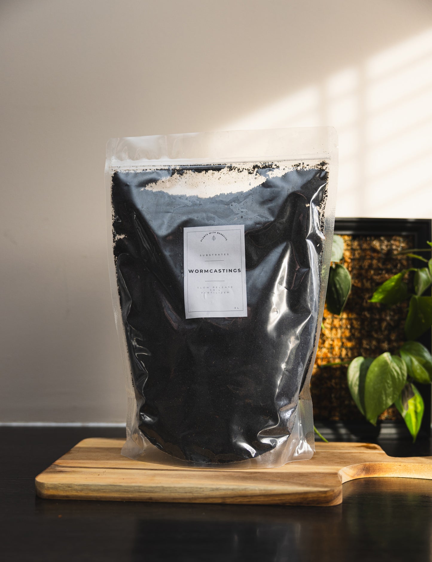 Wormcastings - PLANTS WITH BENEFITS