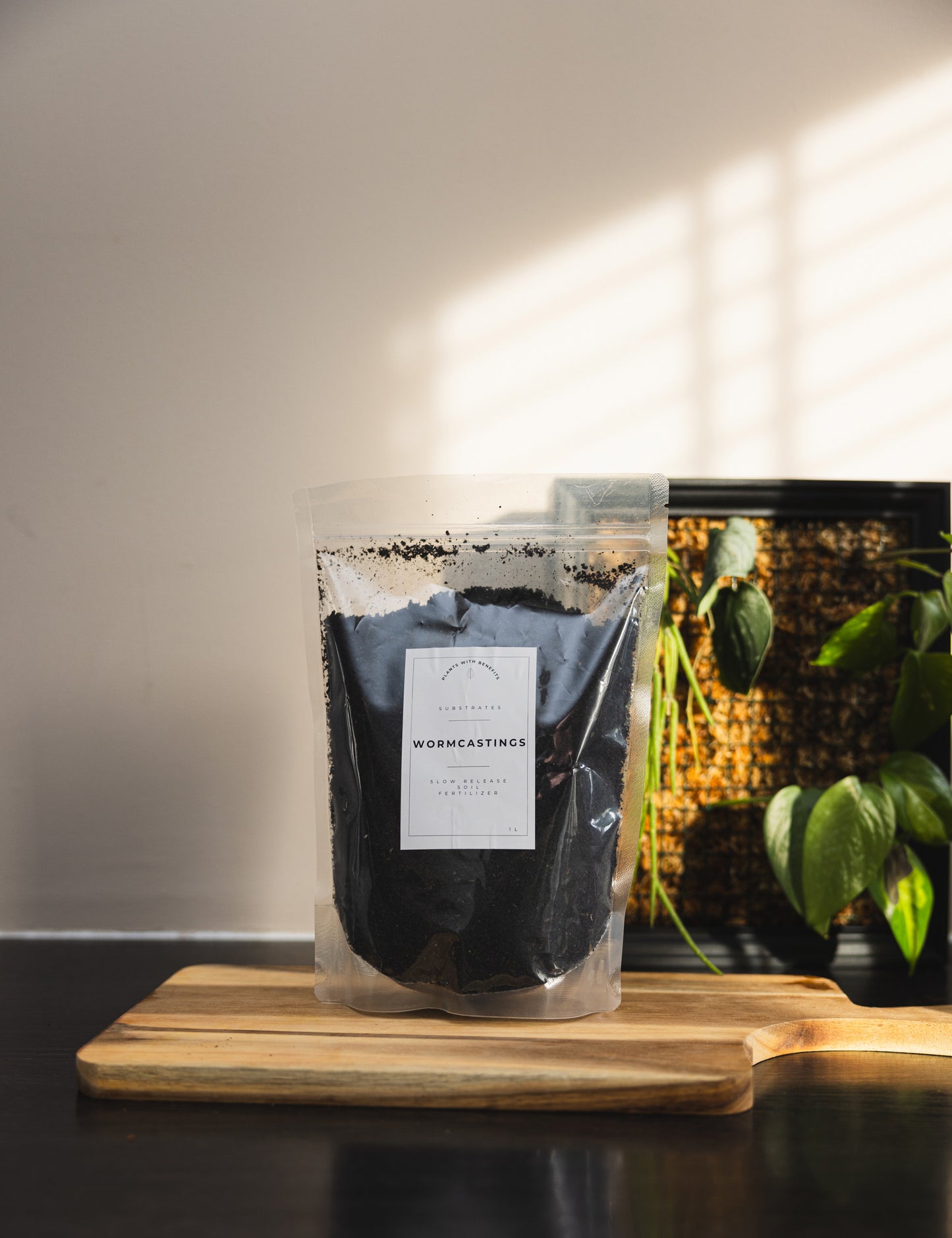 Wormcastings - PLANTS WITH BENEFITS